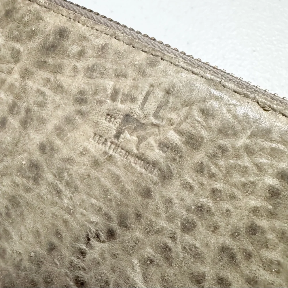 Will Leather Goods Zip Around Leather Clutch Wristlet